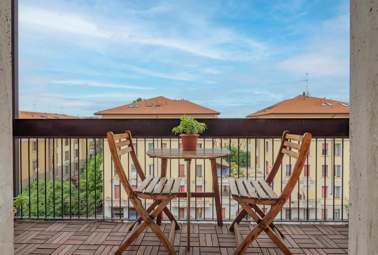 Xenia Apartments - Colorful Suite In Citta Studi Area Milan 0*,  Italy